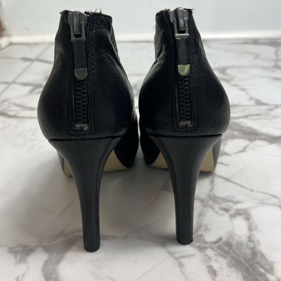 B. Makowsky Black Leather Nyle Shooties Size 7.5M - Picture 6 of 13